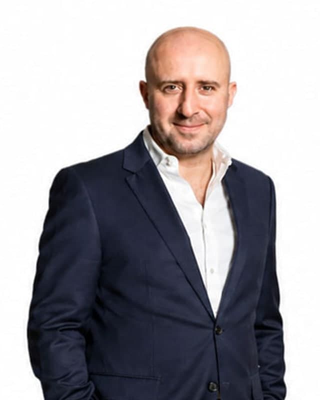 Nikita Levitan, founder of Nikita Buys Houses
